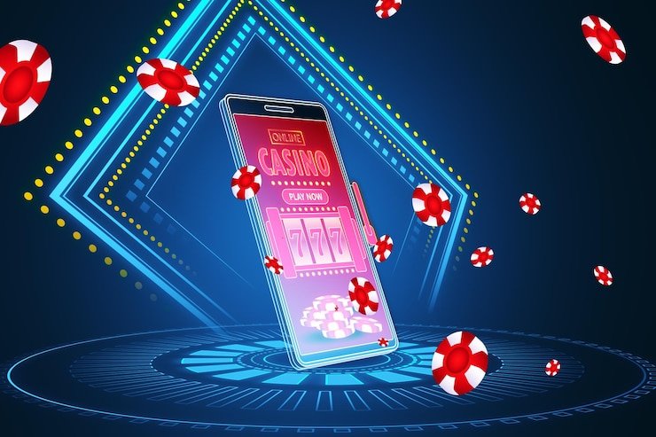 Pengguna membaca aturan referral di ponsel